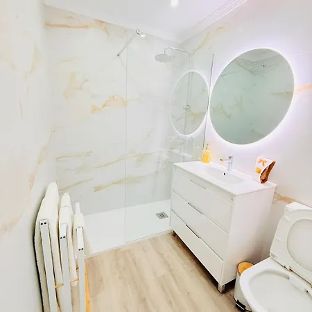 Sunrise Lover - 1st Line From The Sea - Guadiana Apartment 4*
